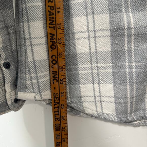 Outerknown Women's Blanket Shirt Button Front Gray Plaid Organic Cotton M/L Surf - Picture 3 of 7
